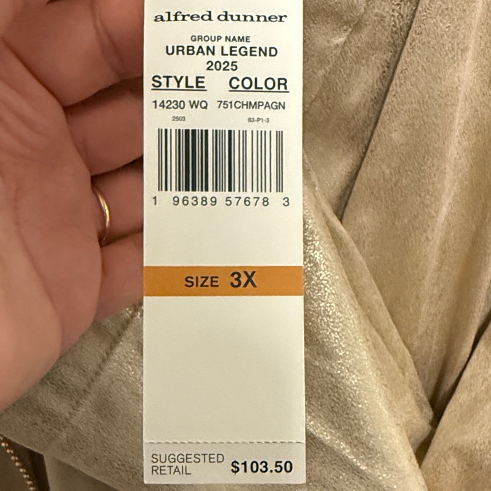 NWT, Alfred Dunner, size 3x, Metallic Gold Women's Jacket, gold studded details - Picture 6 of 8